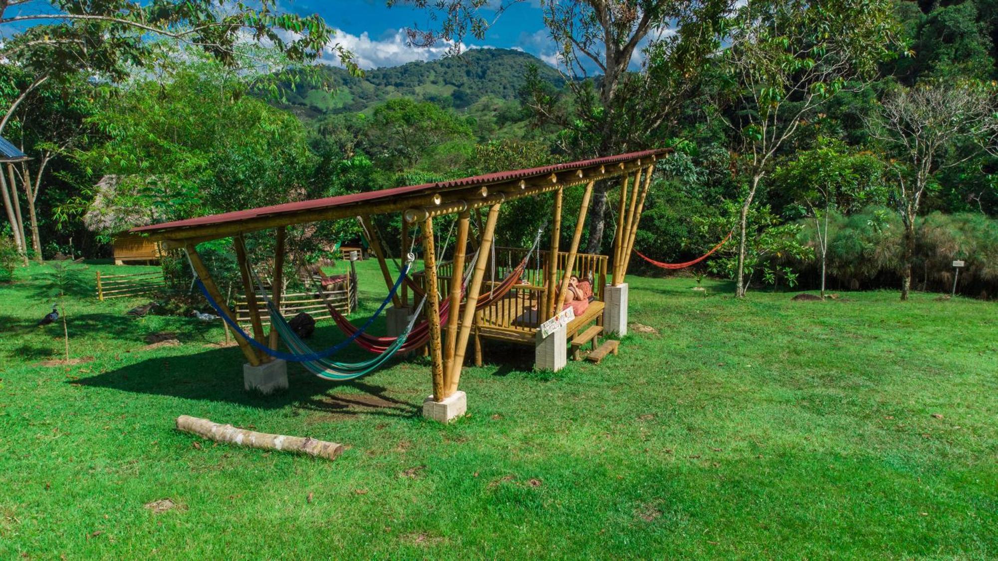 La Perla Negra - Black Pearl Eco Hostel São Rafael Exterior foto